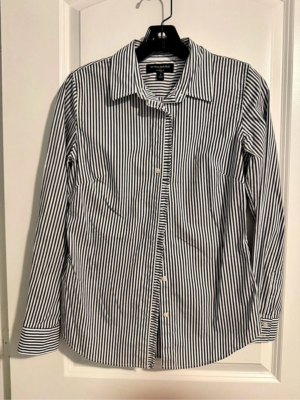 Banana Republic Tailored Fit Striped Button Down Shirt Size 4